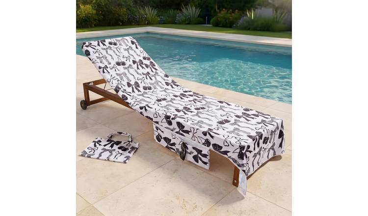 OHS Illustrated Bows Microfibre Beach Towel in a Bag - Mono