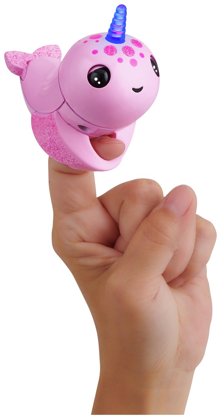 Fingerlings Narwhal Rachel - Pink