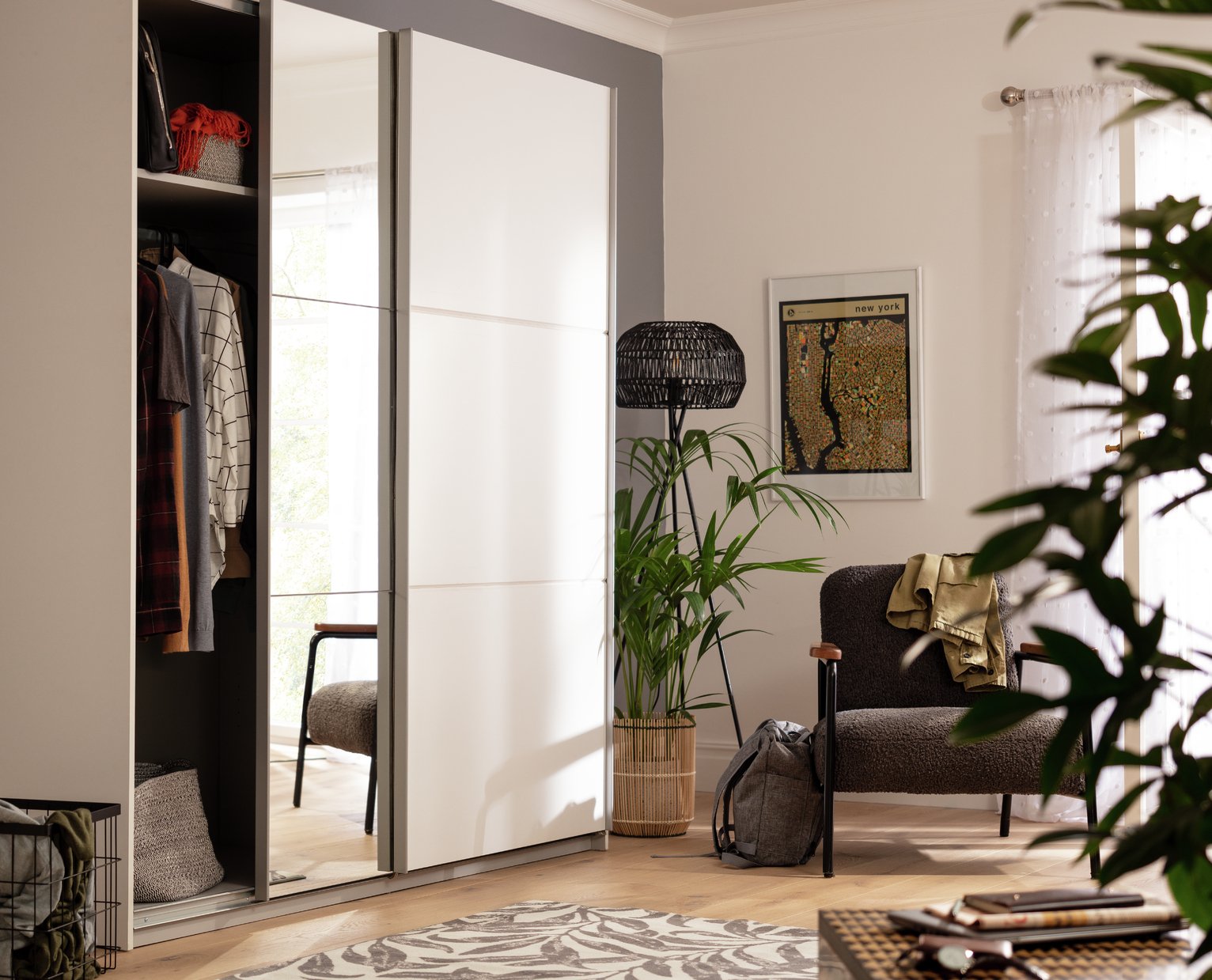 Argos Home Holsted Large White & Mirror Sliding Wardrobe Reviews