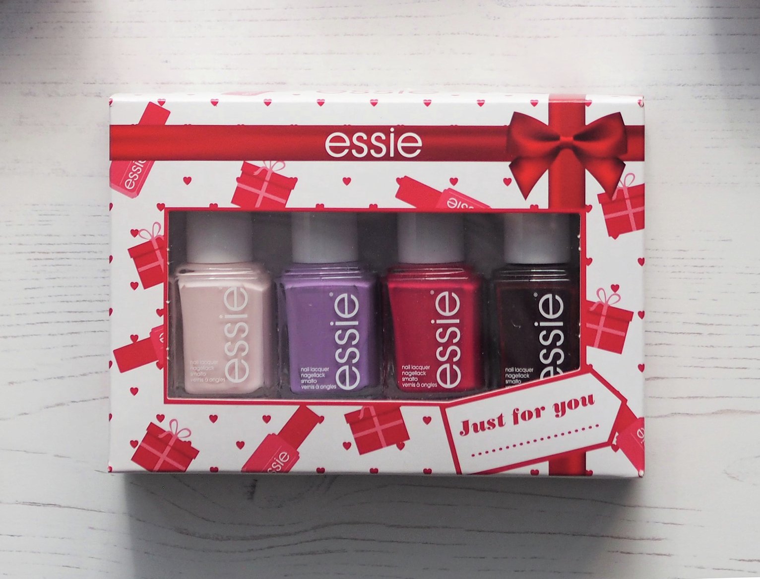 3. Essie - wide 5