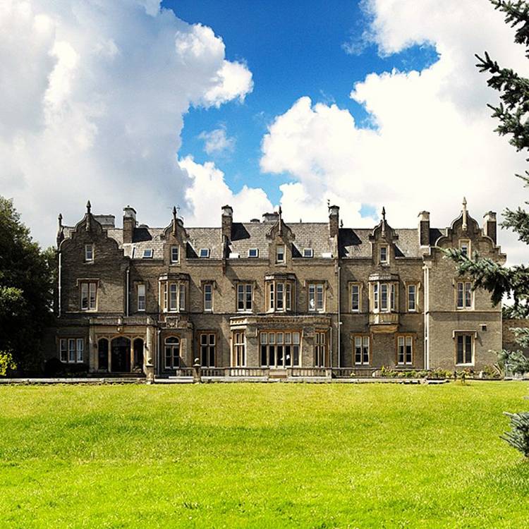 Buyagift One Night Country Escape With Dinner For Two 0