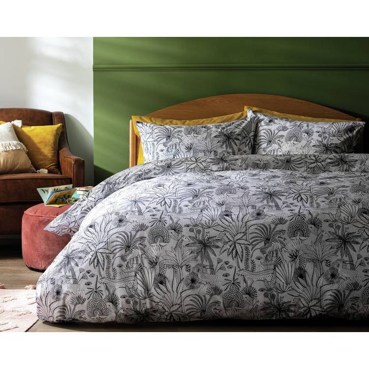 Habitat Cotton Jungle Black & White Bedding Set - Superking 0