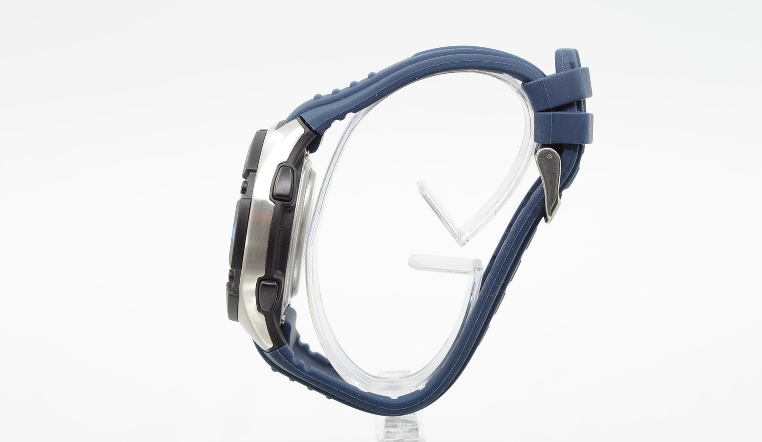 Lorus Men's Blue Silicone Strap Watch Review