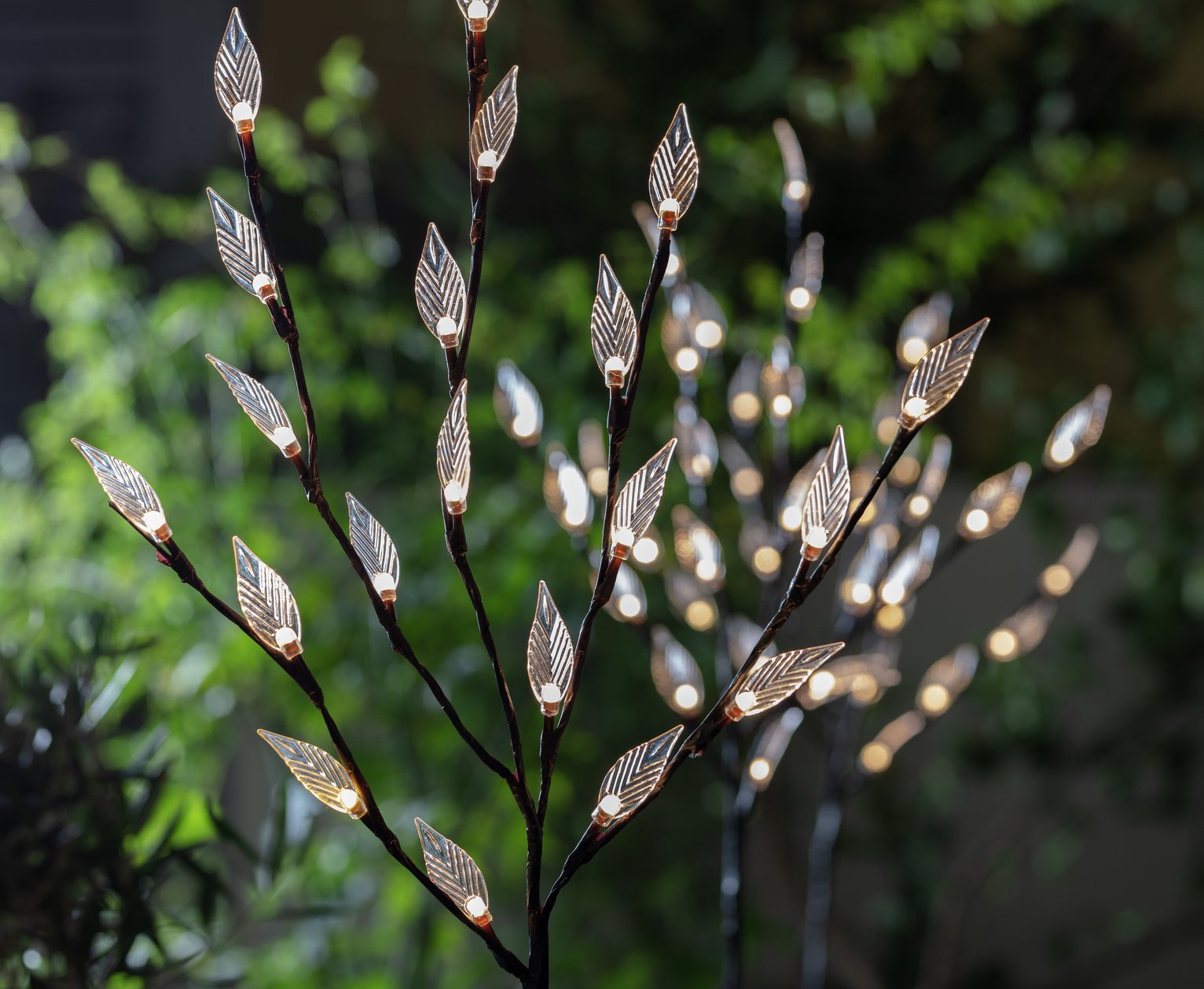 Garden by Sainsbury's White LED Solar Tree Light - Set of 1