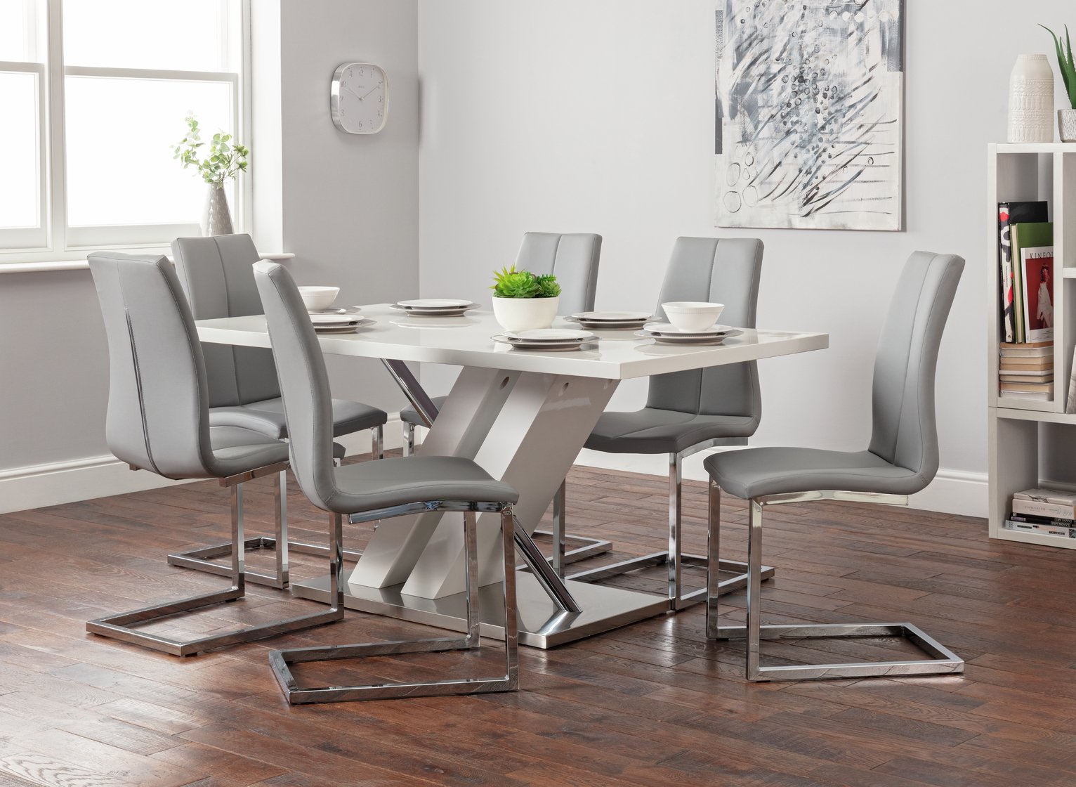 Argos Home Belvoir Gloss Dining Table & 6 Milo Chairs Review