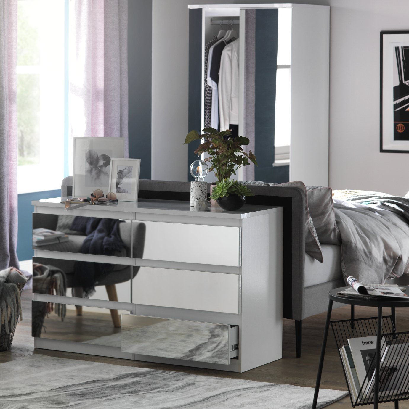 Argos Home Jenson 3+3 Drawer Mirrored Chest Review