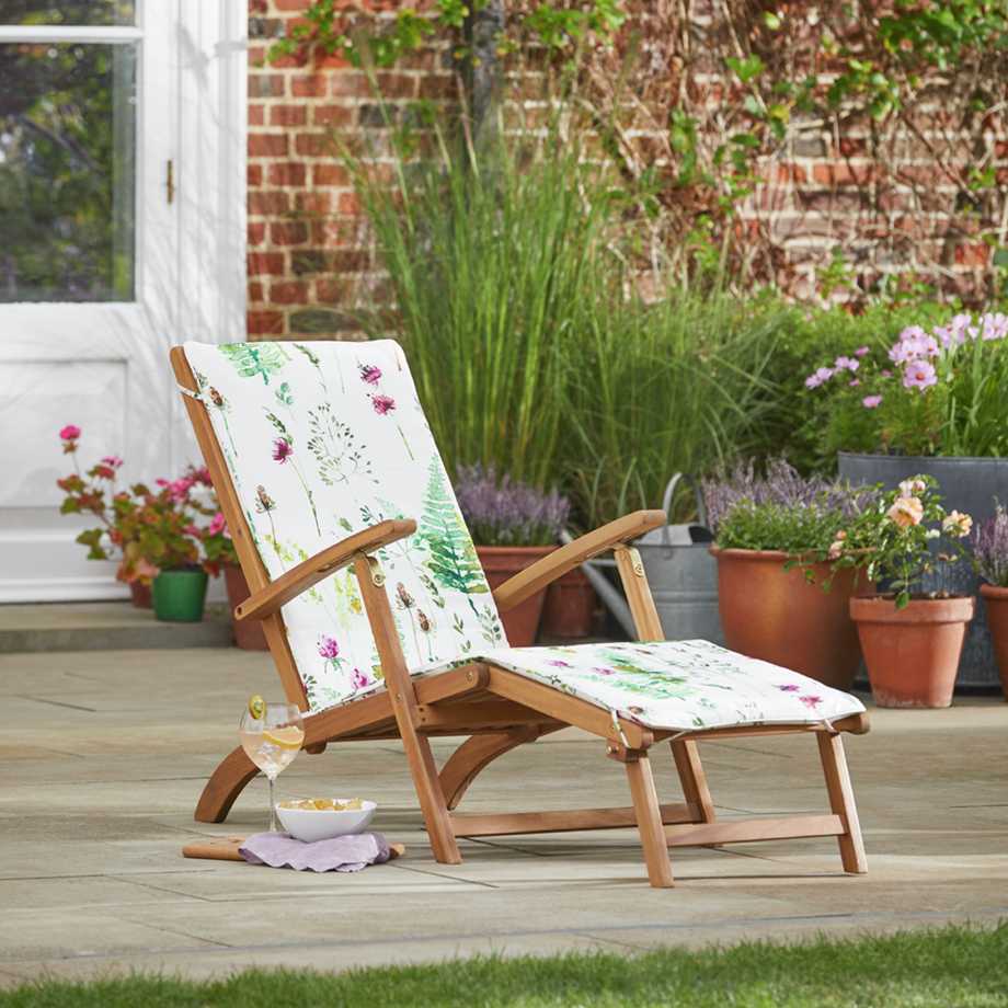 Argos Home wooden steamer chair with moorland cushion.