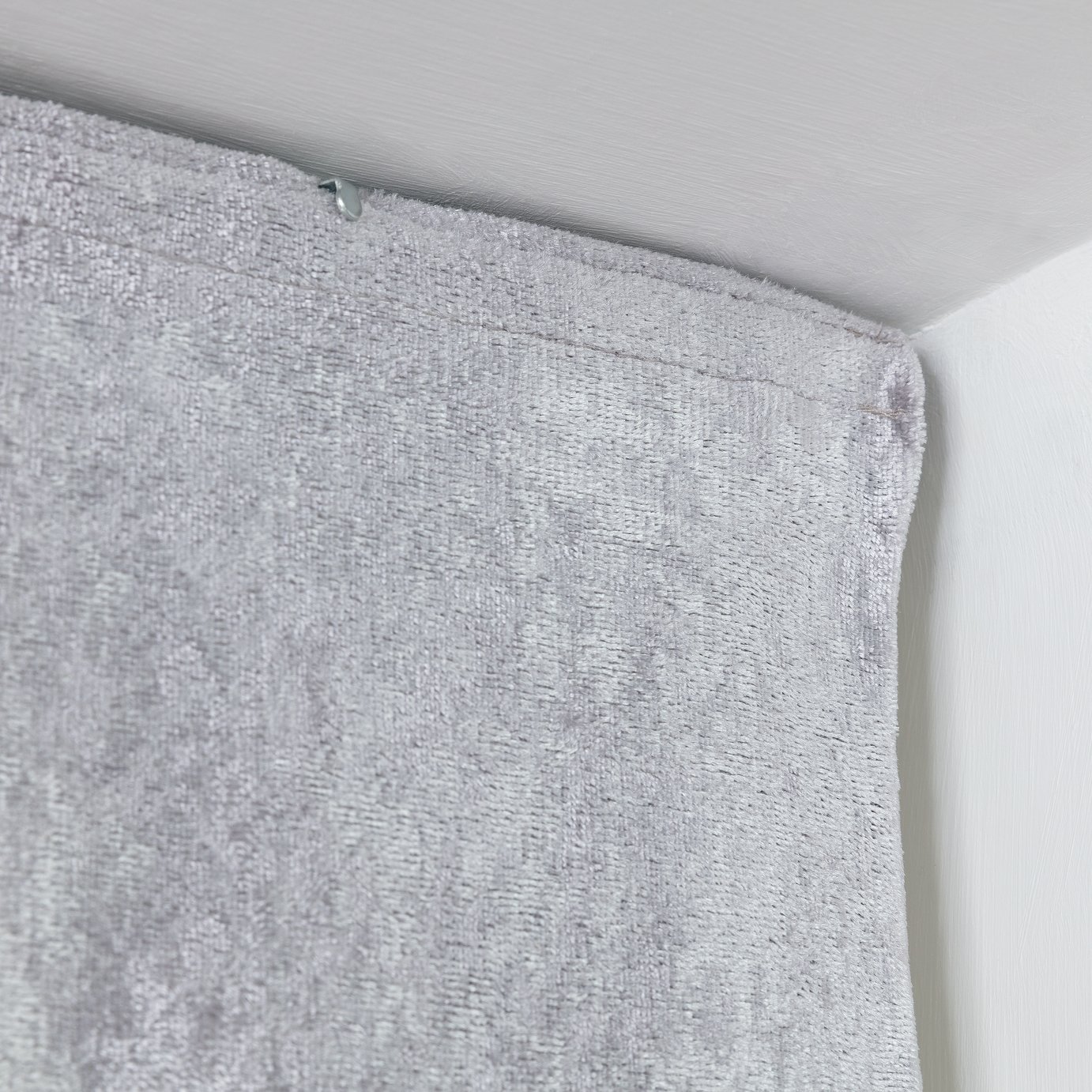 Julian Charles Crushed Velvet Roman Blind Review