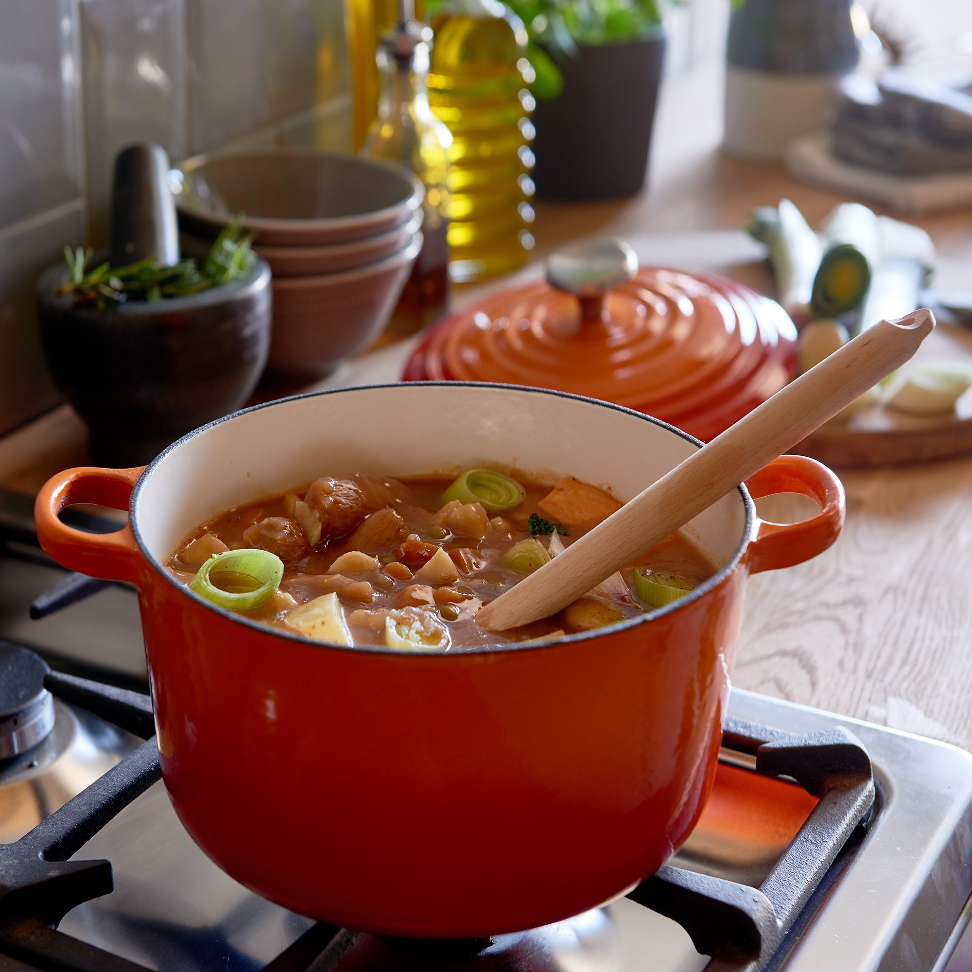 Argos Home 3.3 Litre Cast Iron Casserole Dish Review