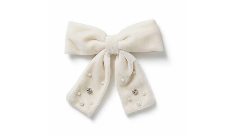 Flitzy White Velvet Bow with Peals Hair Clip