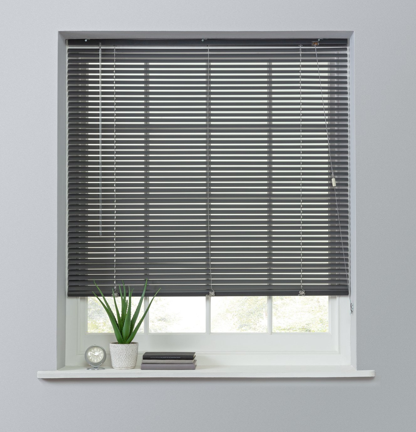 Habitat 25mm Aluminium Venetian Blind - Gun Metal