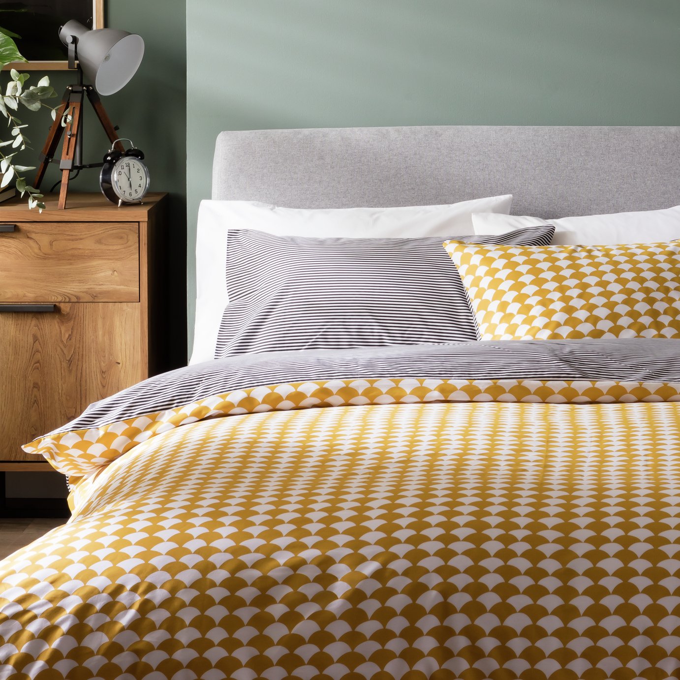 Habitat Cotton Scallop Yellow Bedding Set - Superking