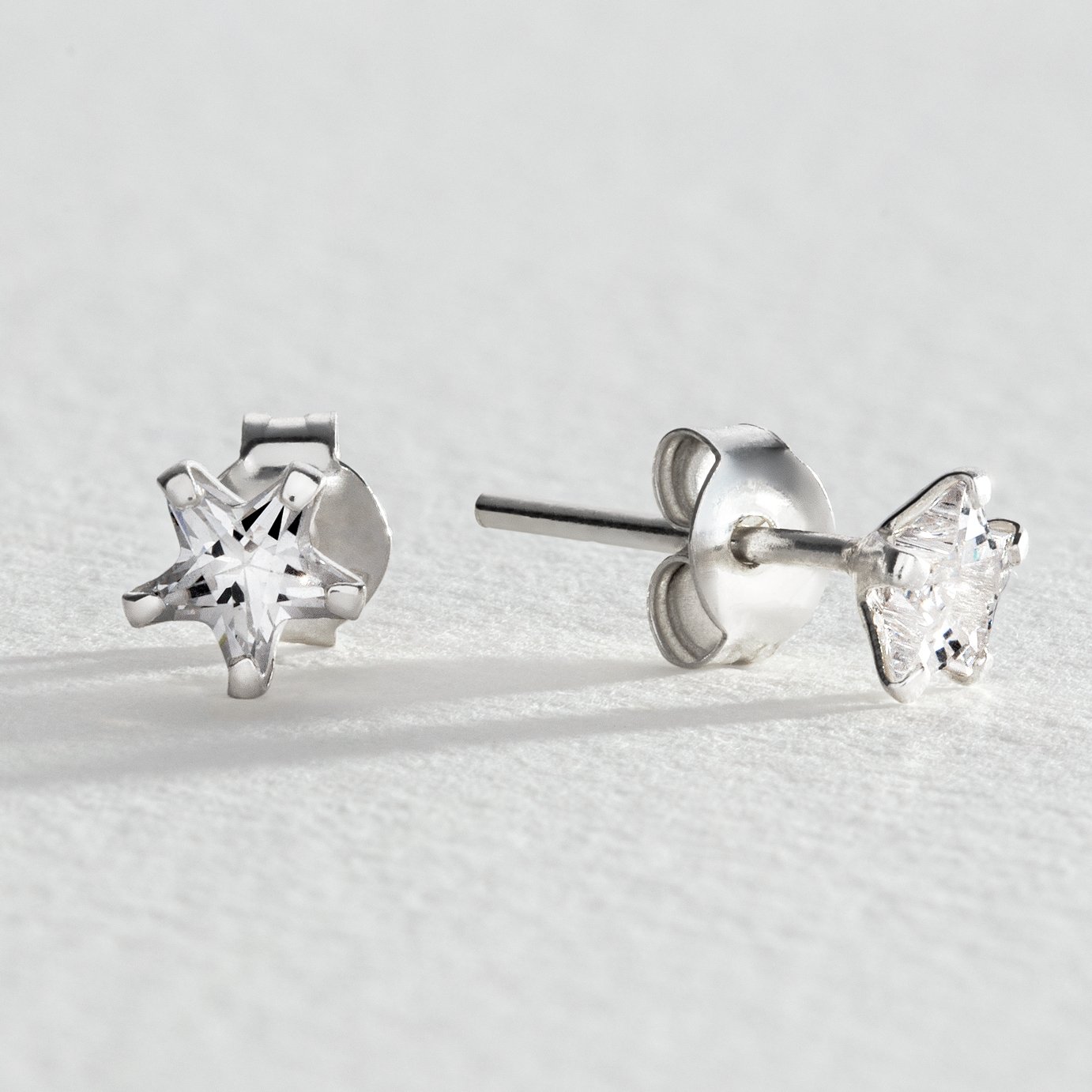 Revere Cubic Zirconia Stirling Silver Star Stud Earrings Review