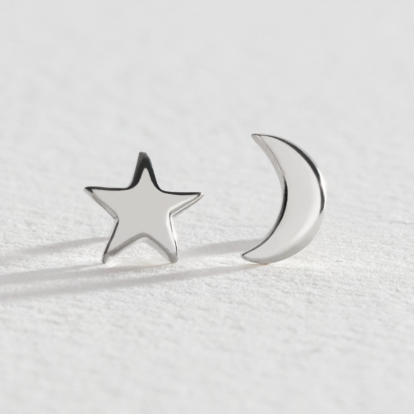 Revere Sterling Silver Moon and Star Stud Earrings Review