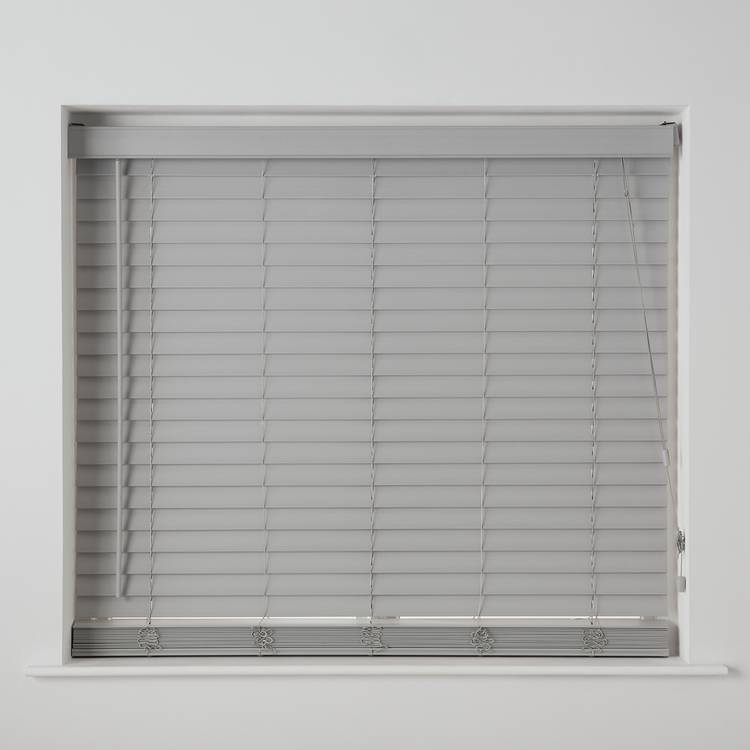 Habitat Faux Wood Grey Venetian Blind - 120cm 0