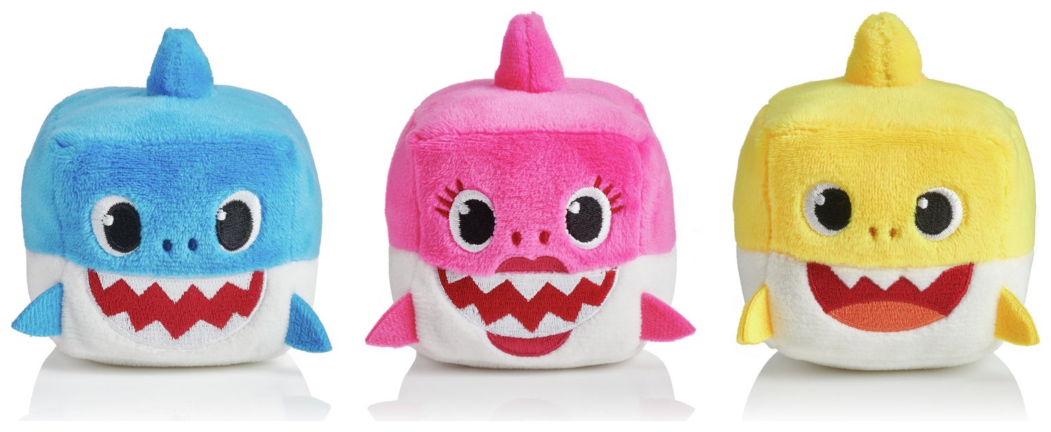 plush singing baby shark toy