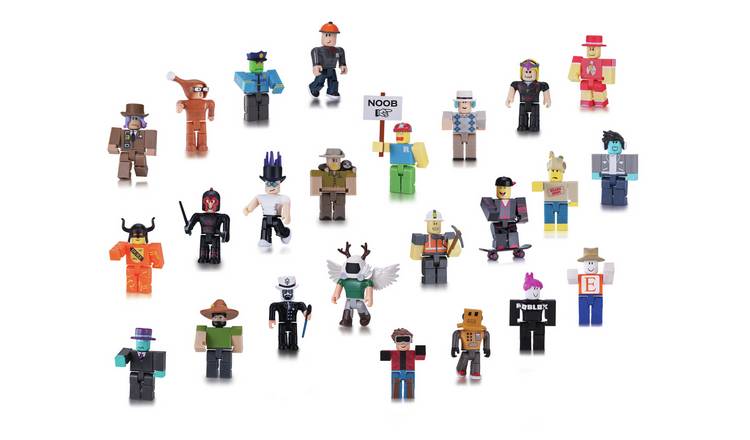 Buy Roblox 24 Figures Collectors Pack Playsets And Figures Argos - the day the noobs took over roblox 3 character contest