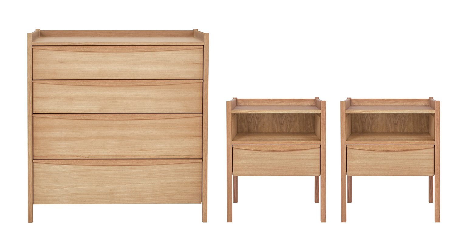 Habitat Derwent 2 Bedside & 4 Drawer Chest Set - Oak