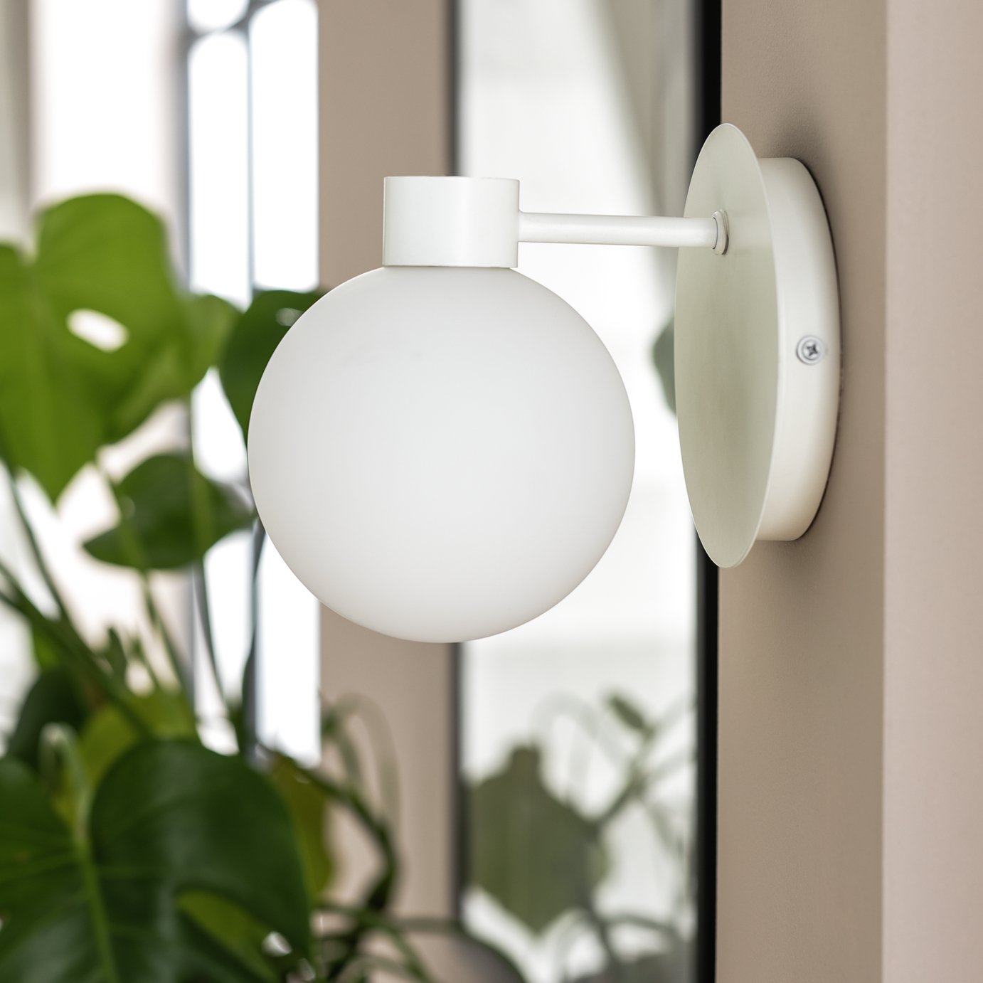 Habitat Opal Glass Bathroom Wall Light - White