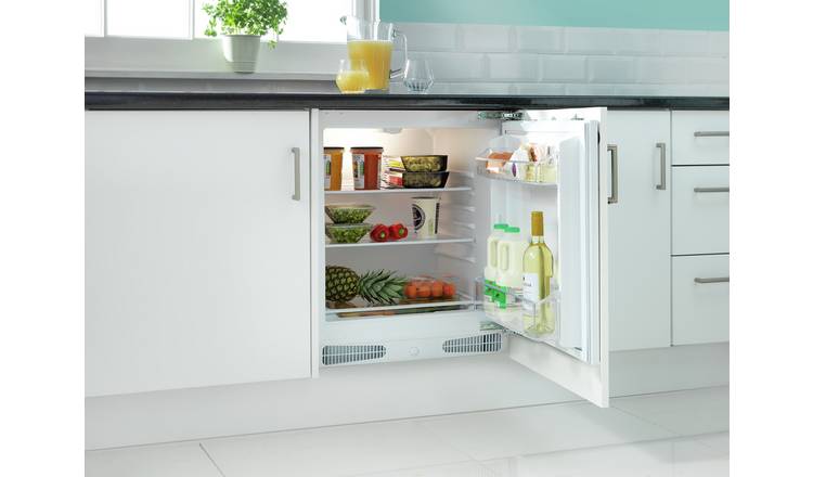 Integrated under counter on sale larder fridge