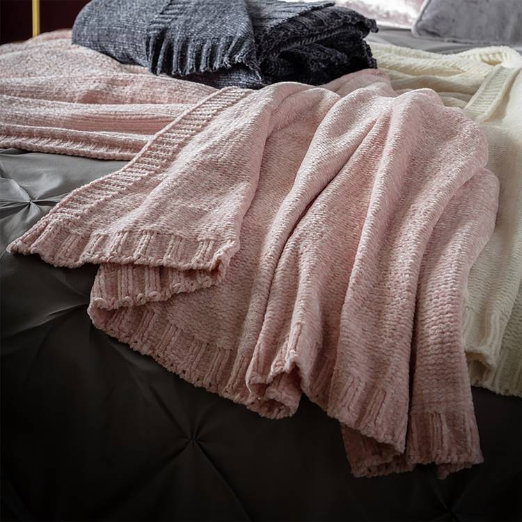 Habitat Chenille Throw - Blush Pink - 125x150cm 0