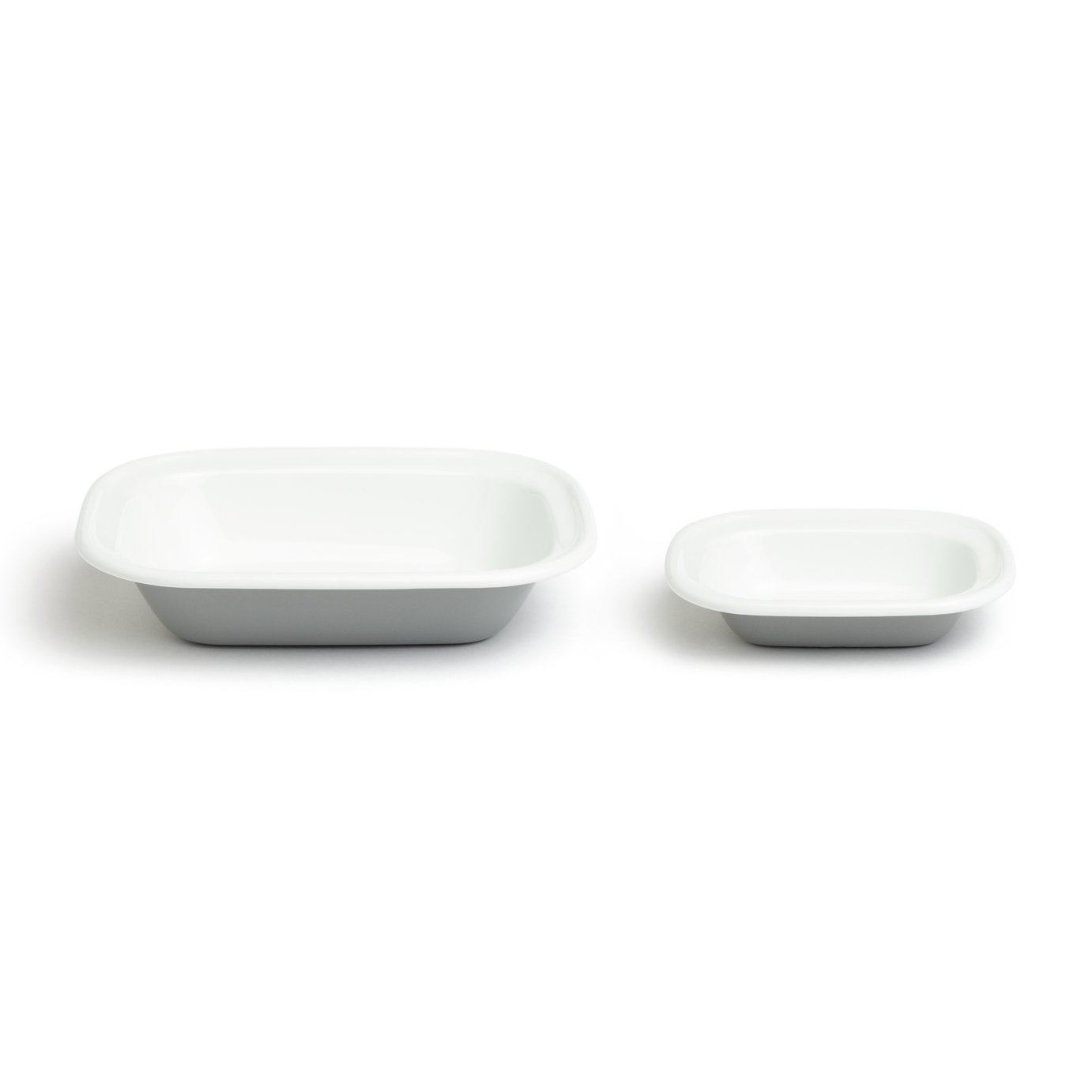 Habitat Enamel Set of 2 Pie Dishes