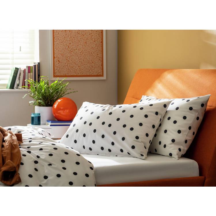 Habitat White & Black Spot Standard Pillowcase Pair 0