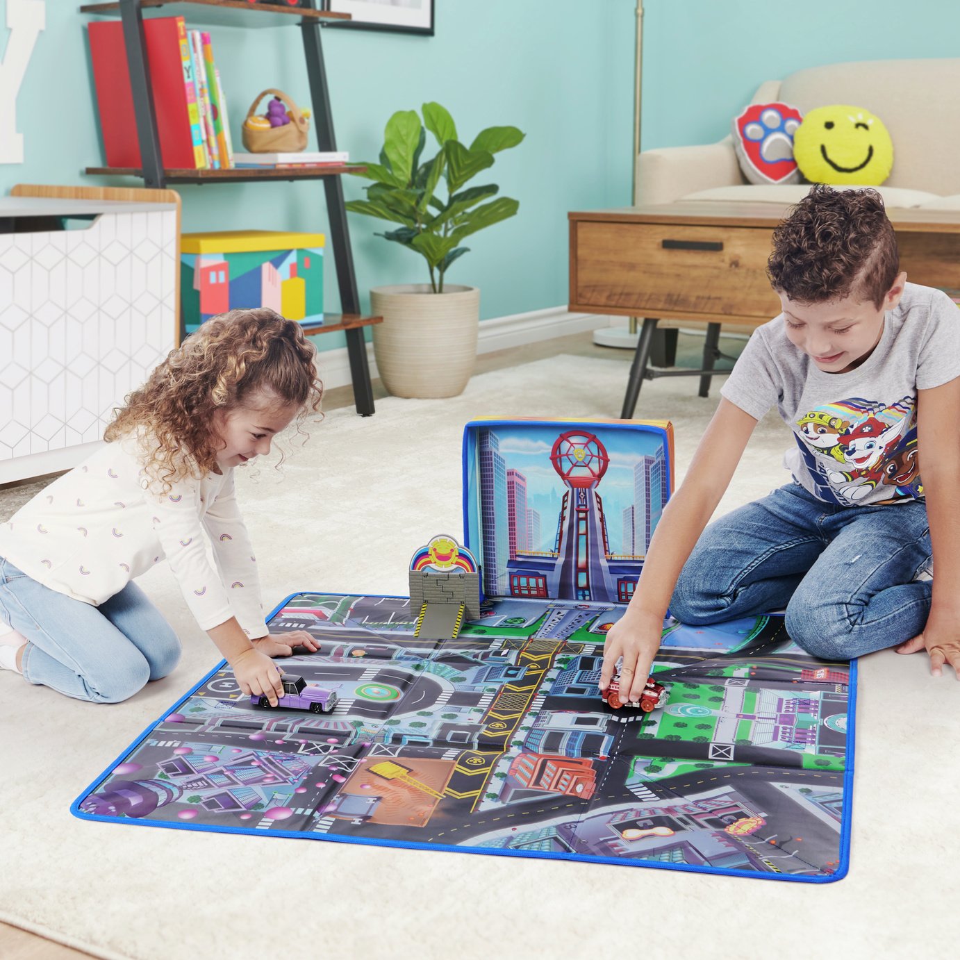 PAW Patrol Movie True Metal Diecast Adventure City Play Mat review