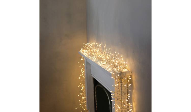 Premier Decorations 960 Warm White LED Christmas Lights