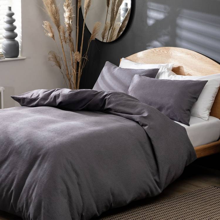 Habitat Cotton Waffle Plain Charcoal Bedding Set - Kingsize 0