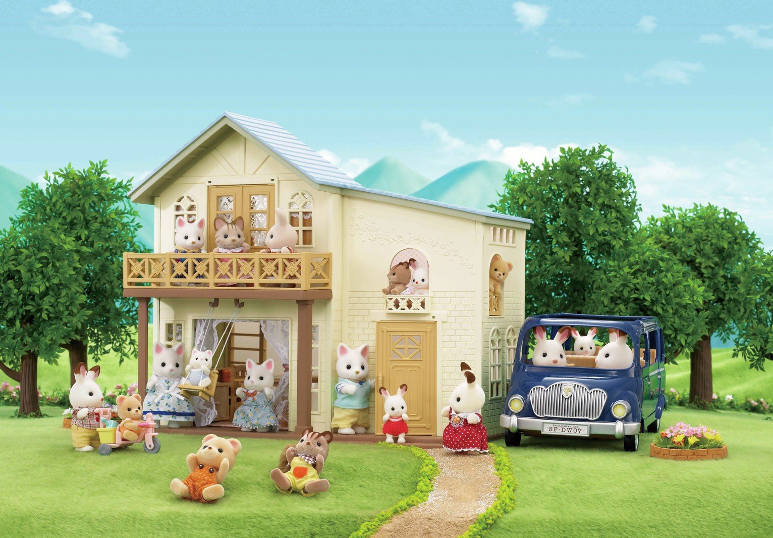 Buy Sylvanian Families Hill Crest Home 