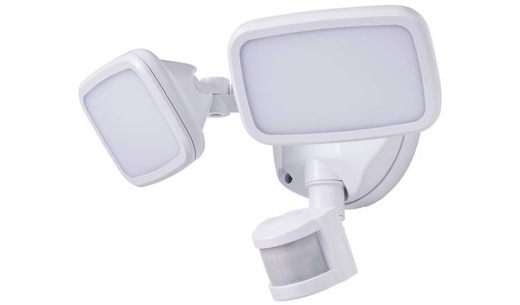 Twin deals floodlight pir