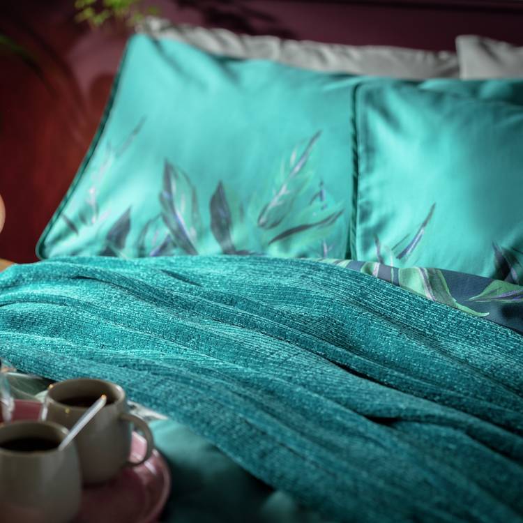 Habitat Chenille Throw - Teal Blue - 125x150cm 0