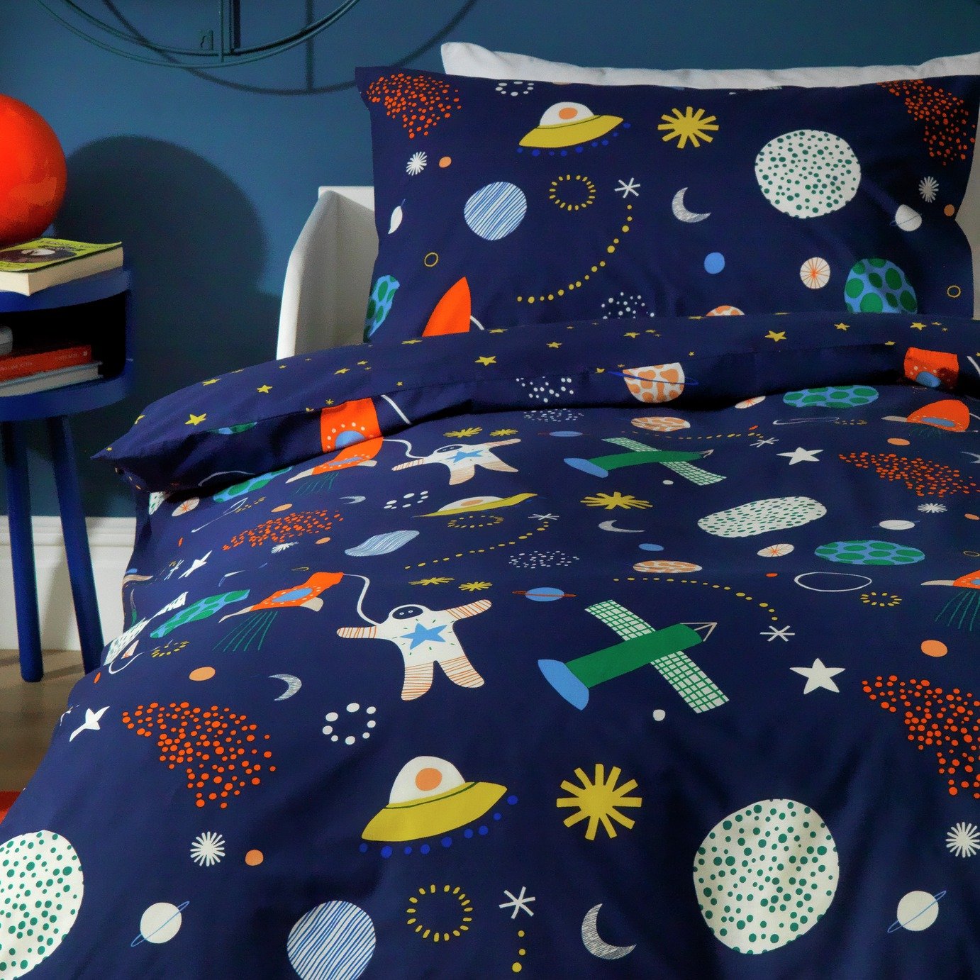 Habitat Kids Glow In The Dark Space Bedding Set - Single