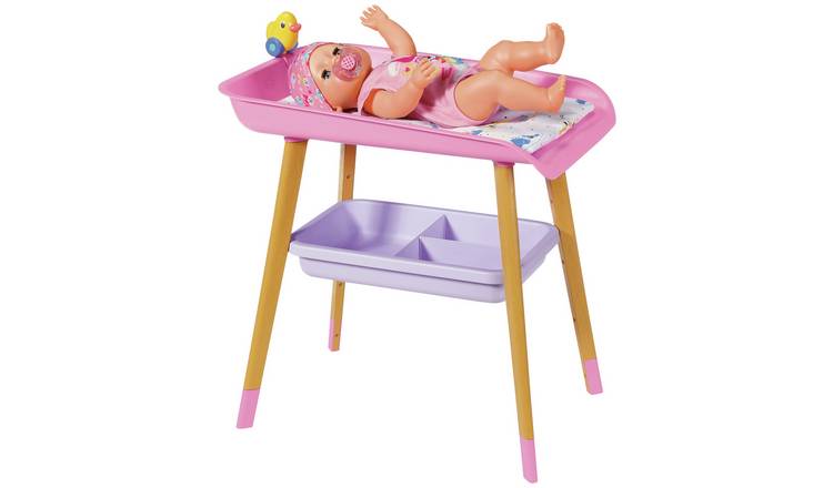 Doll changing outlet table