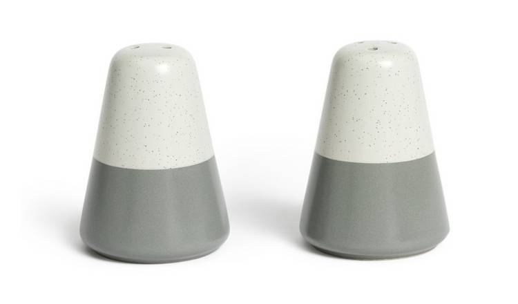 TOWER TYPE NARROW NECKED & MINIATURE SALT & PEPPER SHAKER BRUSH