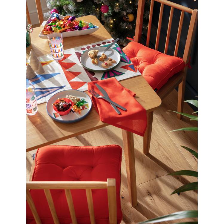 Habitat Festive Pack of 2 Seat Cushion - Red 0