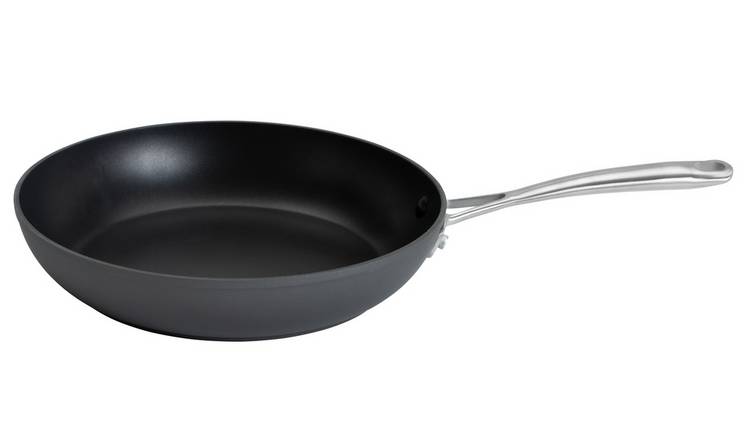 Hard anodised on sale frying pan