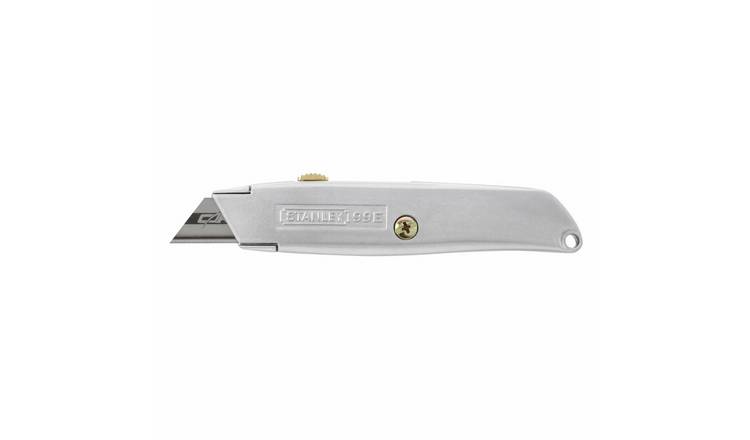 Stanley 99E Classic Retractable Blade Utility Knife with 3 Carbide Blades