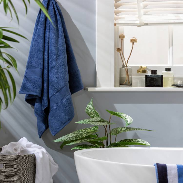Habitat Supersoft Cotton Tufted Bath Sheet - Navy 0