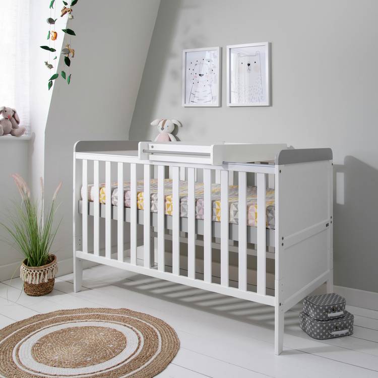 Tutti Bambini Rio Cot Bed Changer and Mattress 0