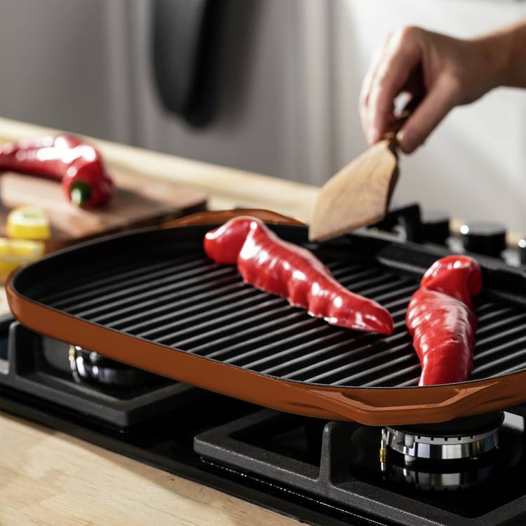 Habitat 38cm Large Cast Iron Grill Pan - Orange 0