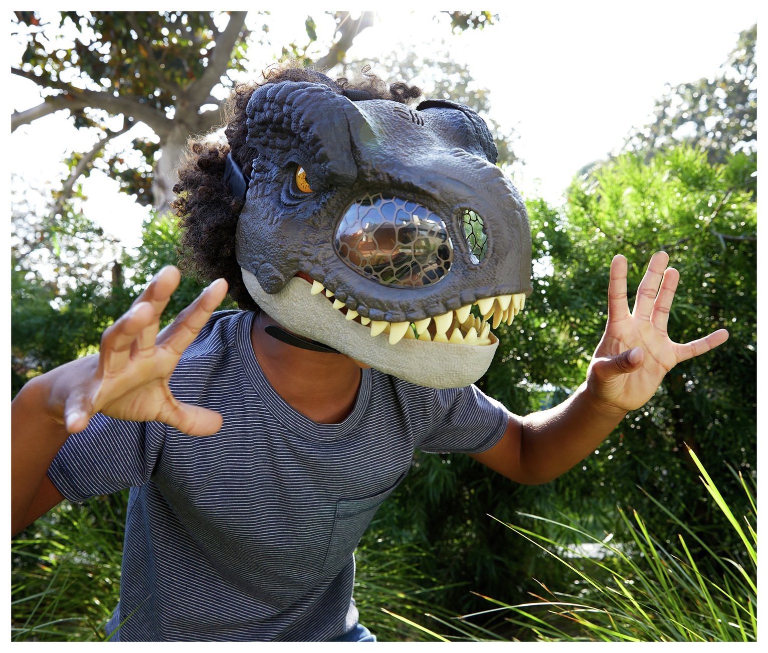 Jurassic World Dominion Chomp 'N Roar Tyrannosaurus Rex Mask review