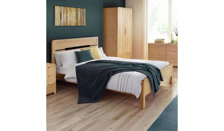 Julian Bowen Curve Double Bedframe - Oak