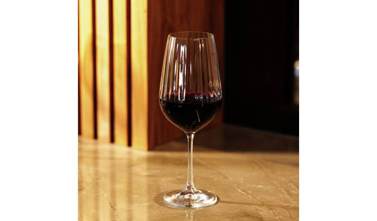 Mikasa Set of 4 Wine Glasses