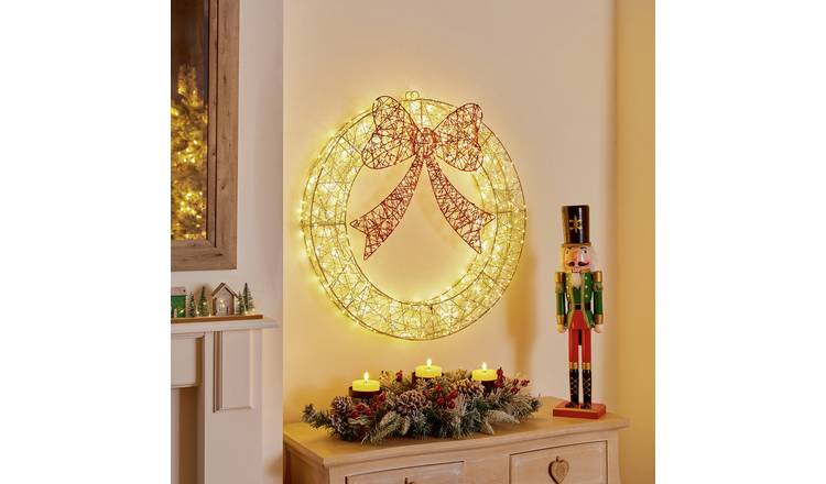 Premier Decorations Christmas Golden Elegance Twist Wreath With Bow Decoration