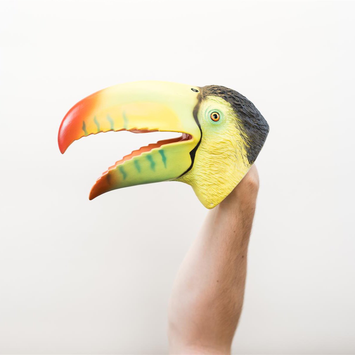 Wild Thingz Hand Puppet Soft Childrens Role Play Toy - Green Toucan - Image 1