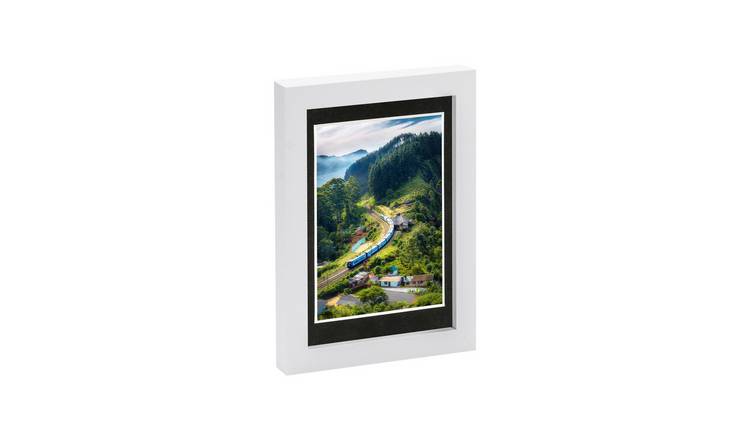 Nicola Spring Photo Frame - 5" x 7" with Mount - White