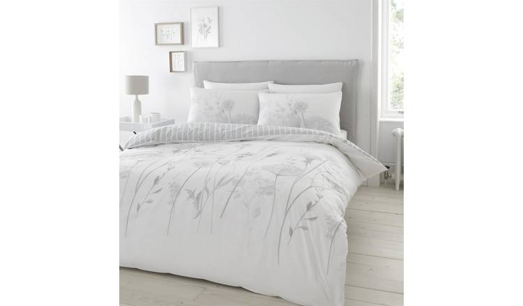 Catherine Lansfield Meadowsweet Floral Duvet Cover Set - Super King - White