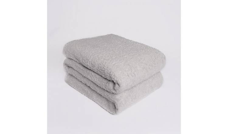 OHS Teddy Fleece Blanket Throw - 125 x 150cm - Grey